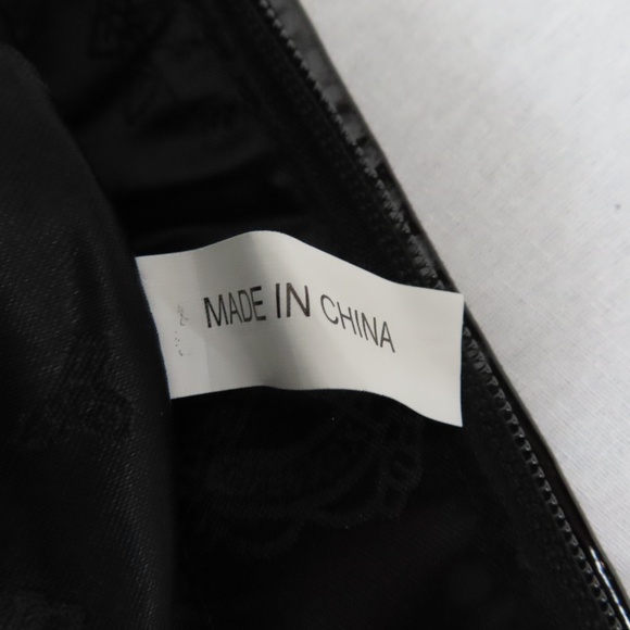 Betseyville Betsey Johnson Pink Bows and White Polka Dots Handbag Purse - Picture 15 of 16